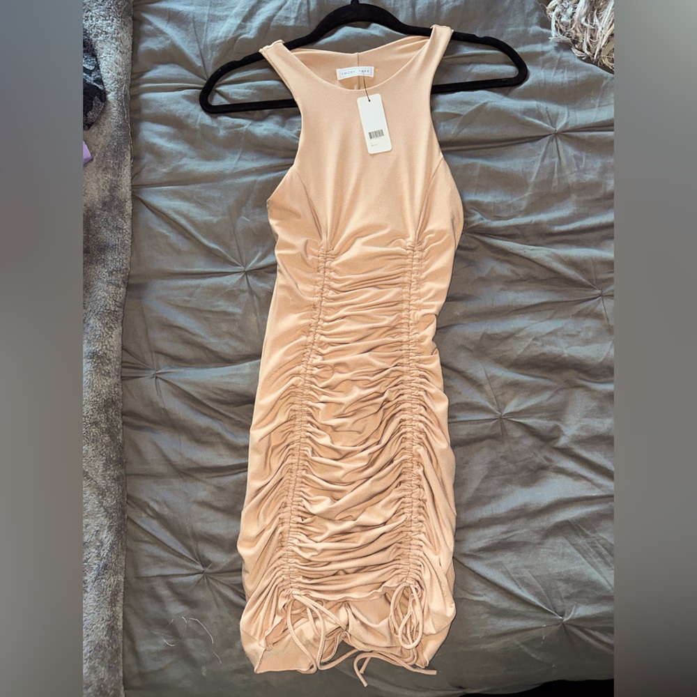 Bobbles and lace ruched dress